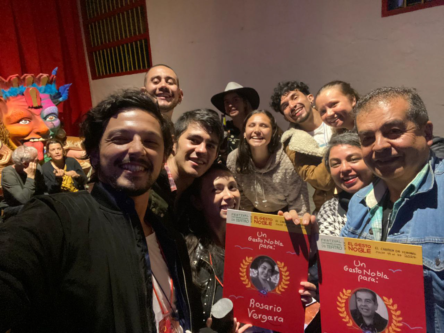 HOMENAJE EL GESTO NOBLE